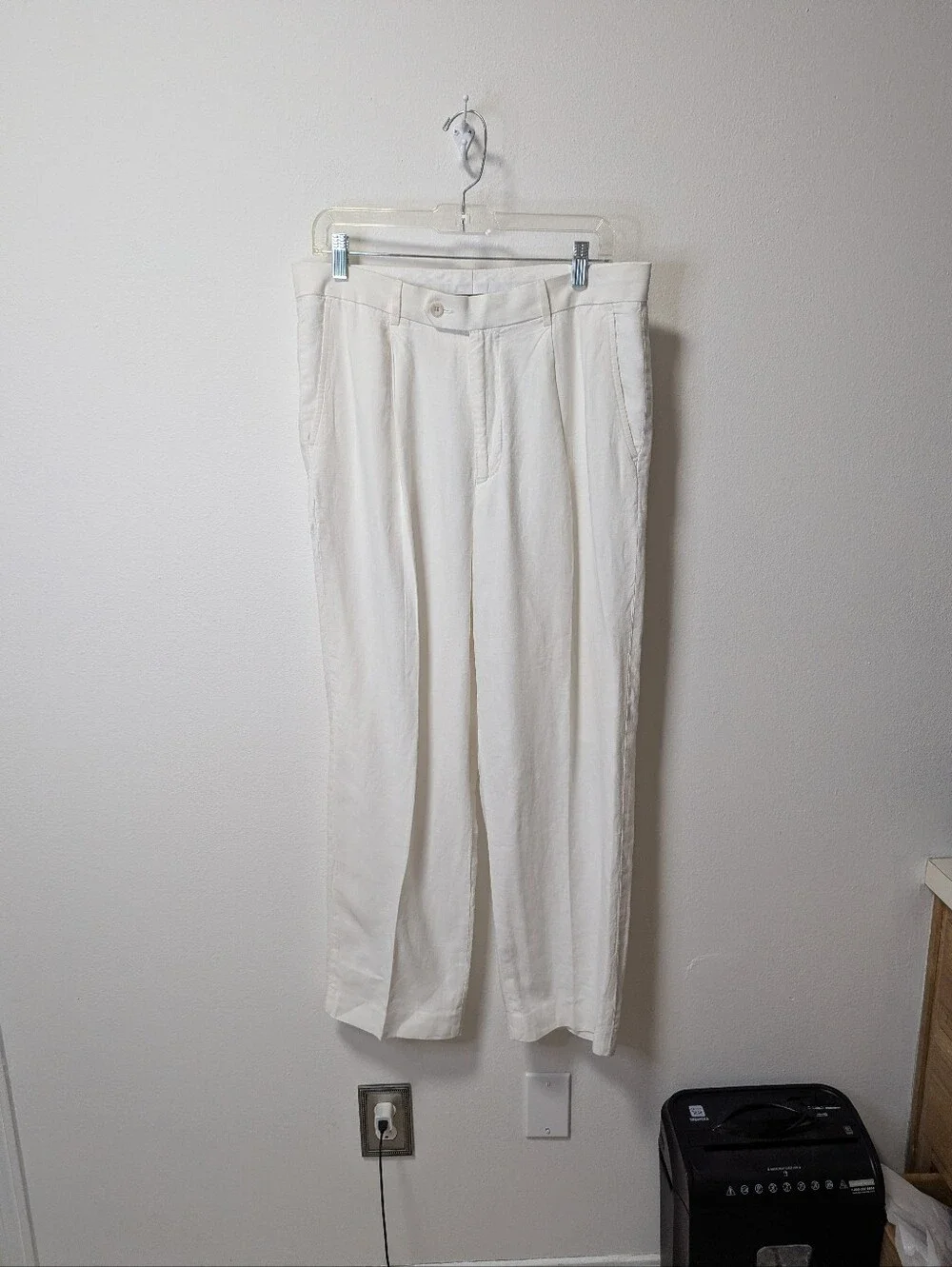 Murano Men's White Linen Pleated Resort Wear Dress Pants